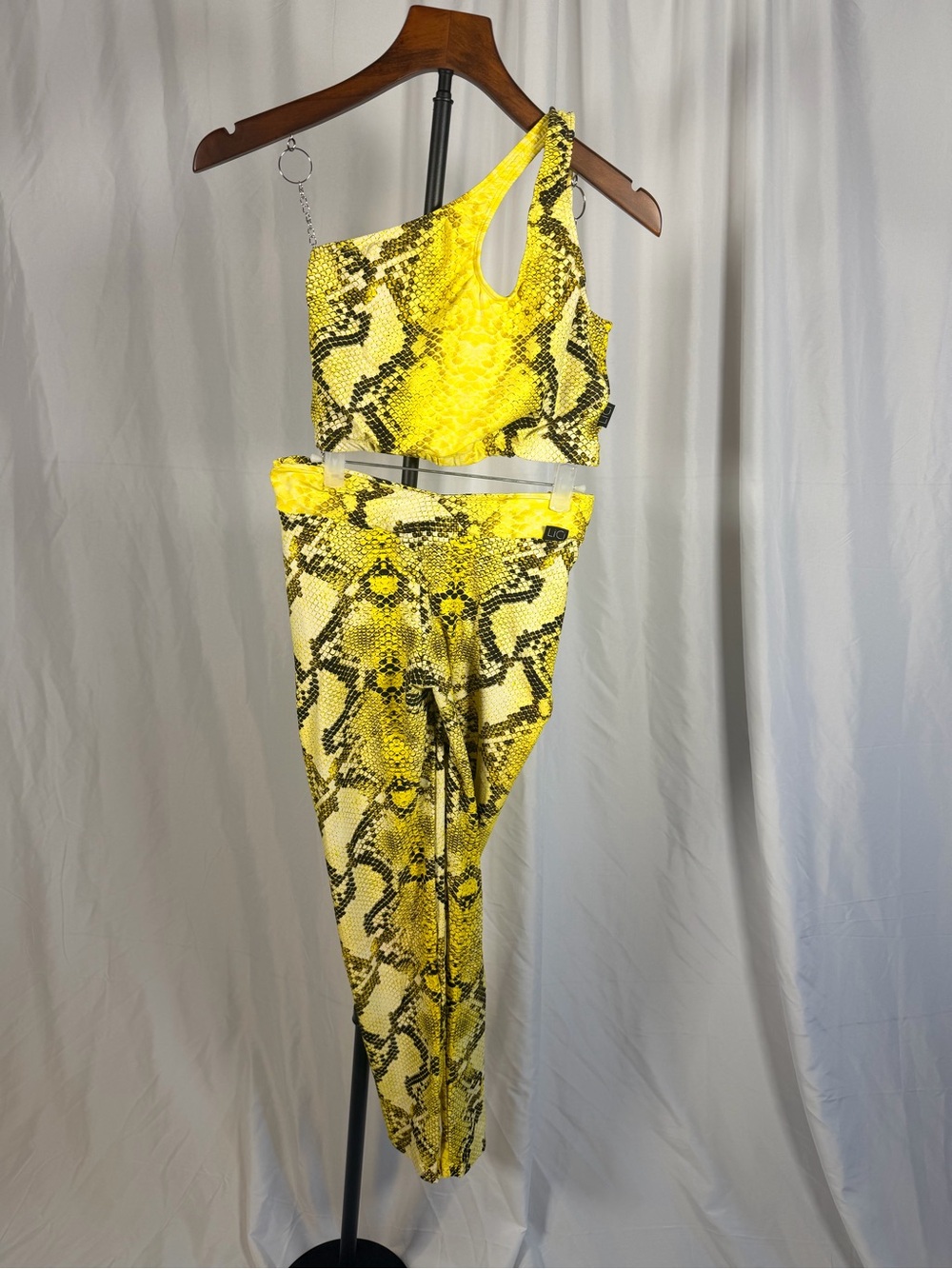 Yellow Licifit Snake Bra and Legging Set